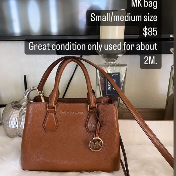 Michael Kors Handbags - Michael Kors Bag